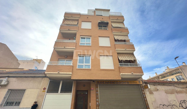 Resale - Apartment / flat - Torrevieja