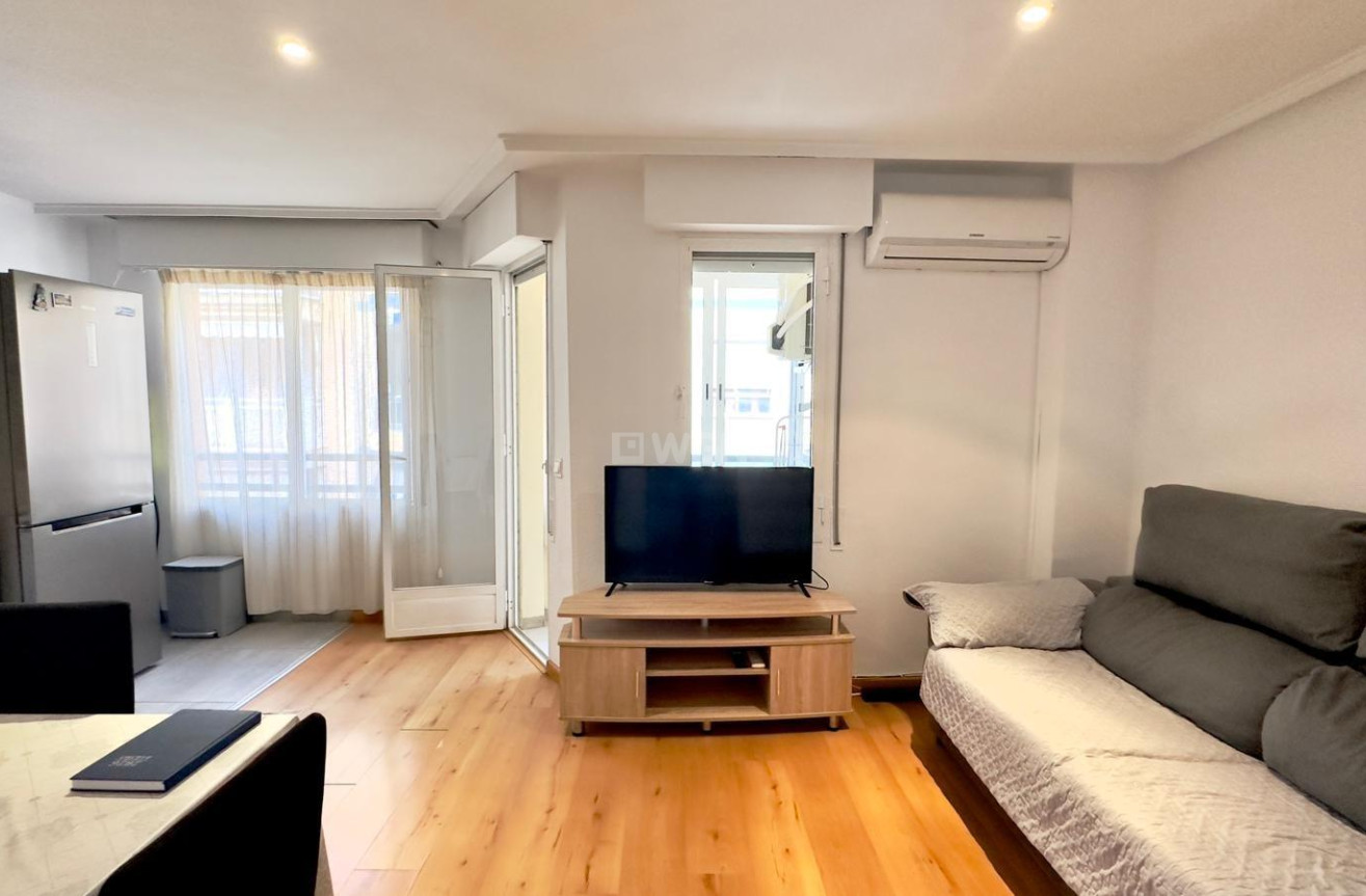 Resale - Apartment / flat - Torrevieja