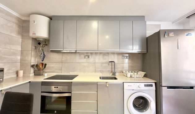 Resale - Apartment / flat - Torrevieja