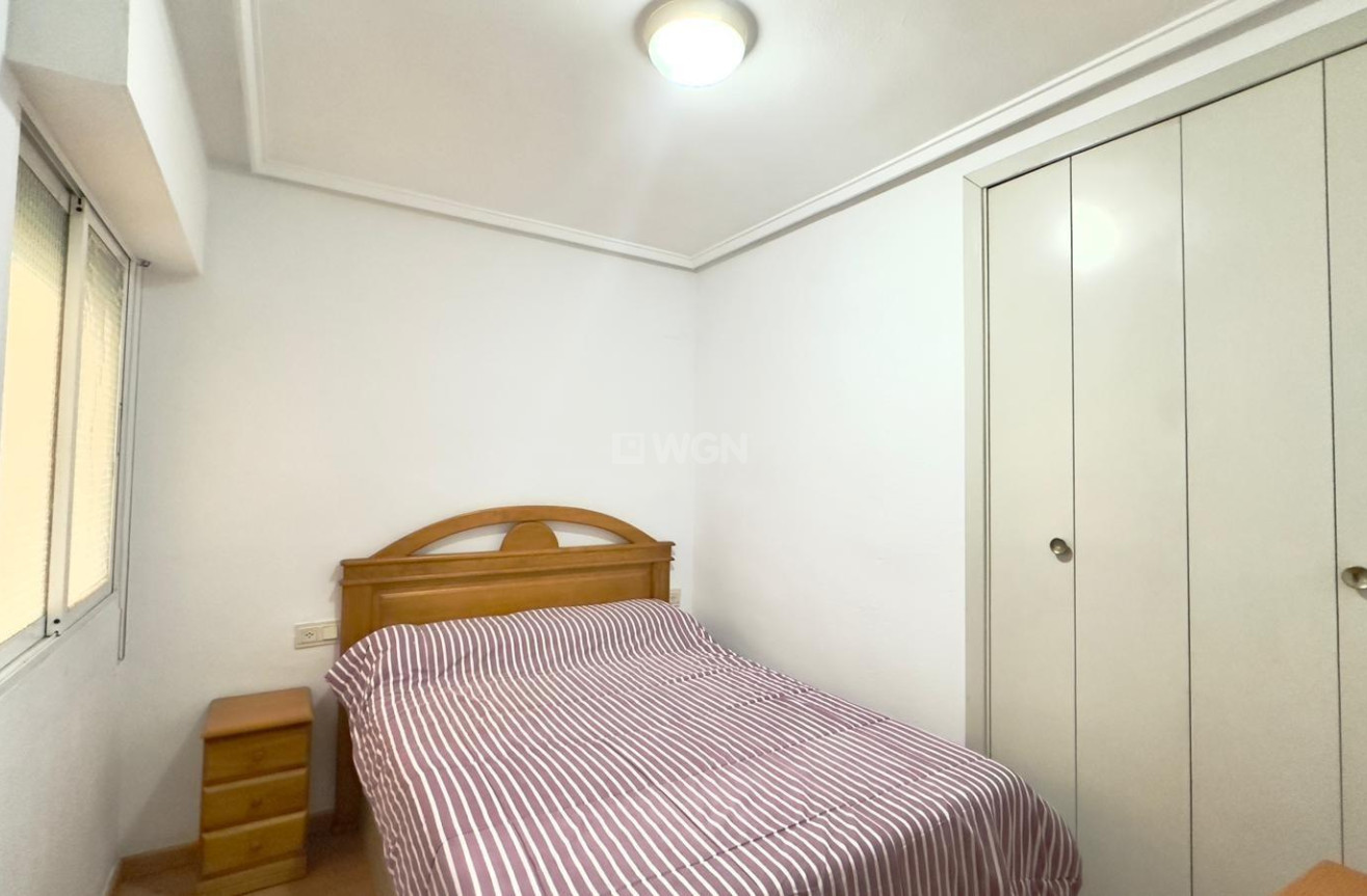 Resale - Apartment / flat - Torrevieja