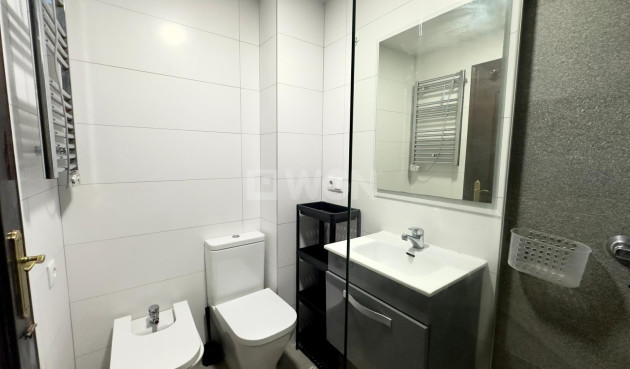 Resale - Apartment / flat - Torrevieja