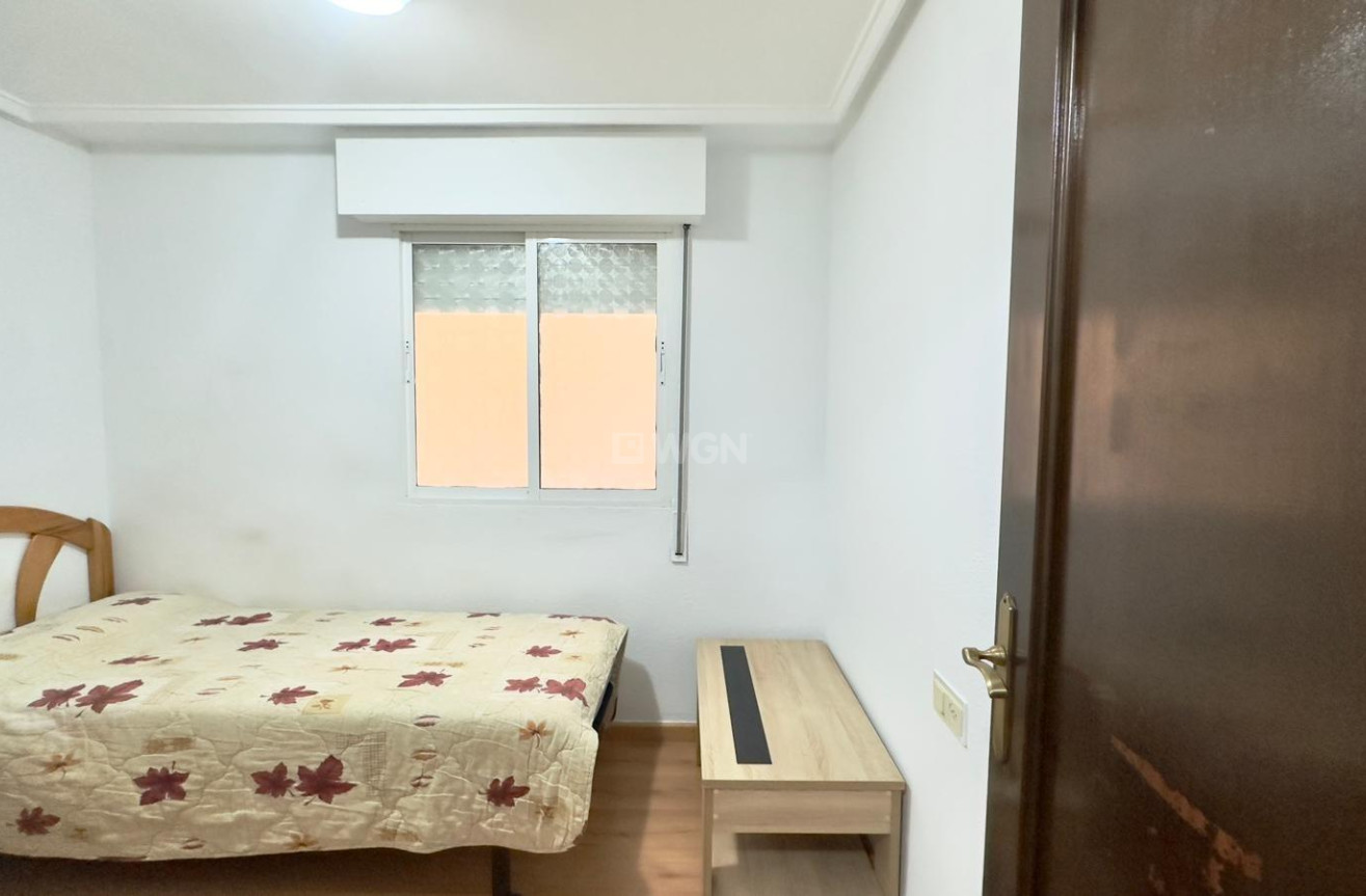 Resale - Apartment / flat - Torrevieja