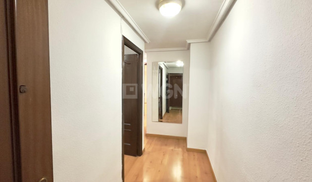 Resale - Apartment / flat - Torrevieja