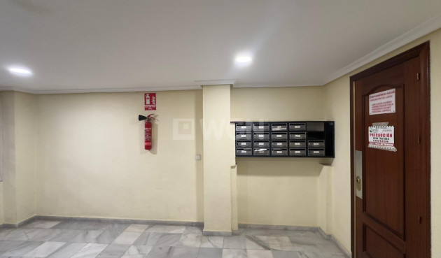 Resale - Apartment / flat - Torrevieja