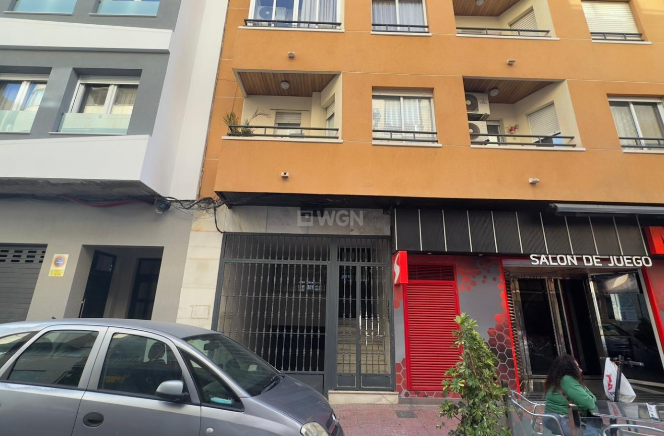 Resale - Apartment / flat - Torrevieja