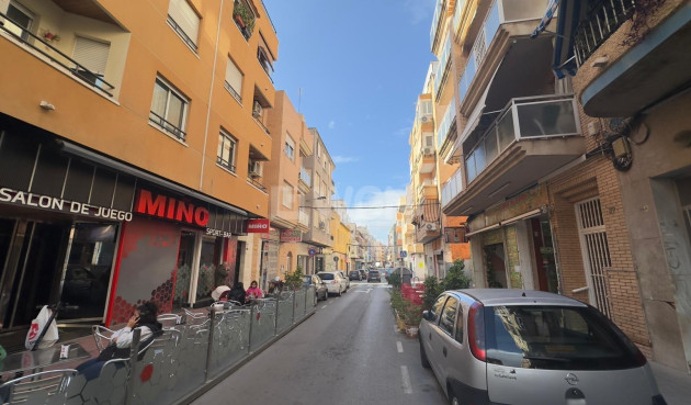 Resale - Apartment / flat - Torrevieja