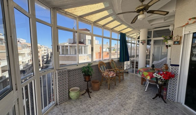 Odsprzedaż - Mieszkanie w bloku - Torrevieja - Costa Blanca