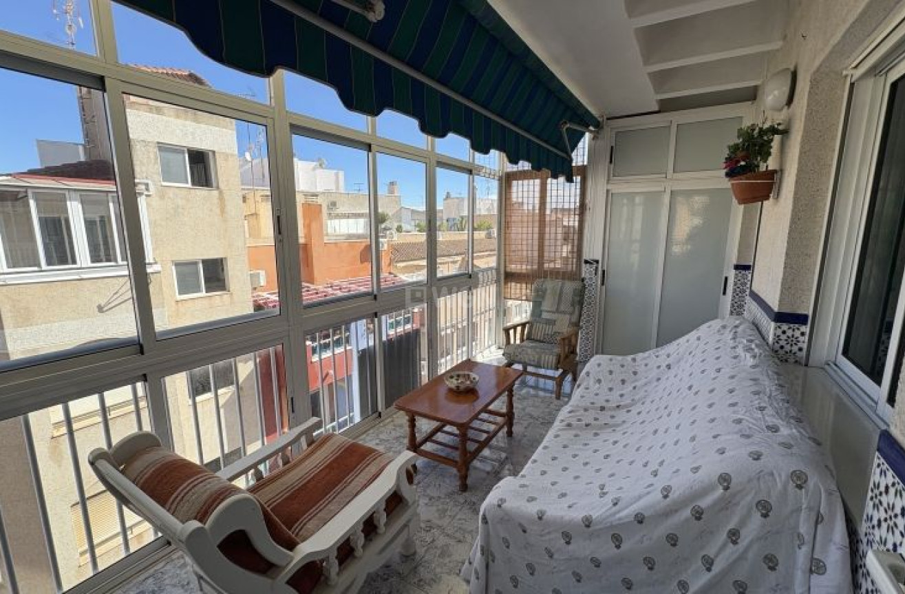 Resale - Apartment / flat - Torrevieja - Costa Blanca