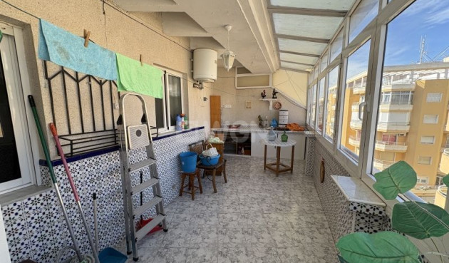 Resale - Apartment / flat - Torrevieja - Costa Blanca