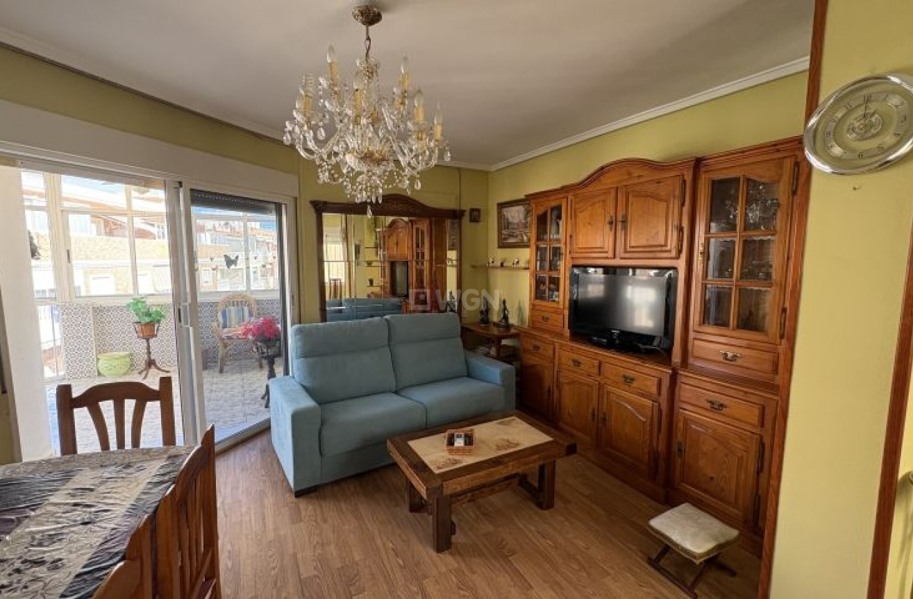 Resale - Apartment / flat - Torrevieja - Costa Blanca