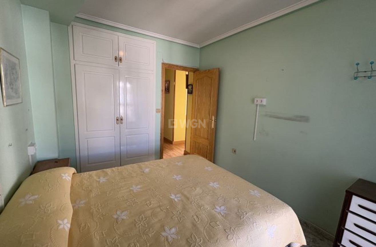 Resale - Apartment / flat - Torrevieja - Costa Blanca