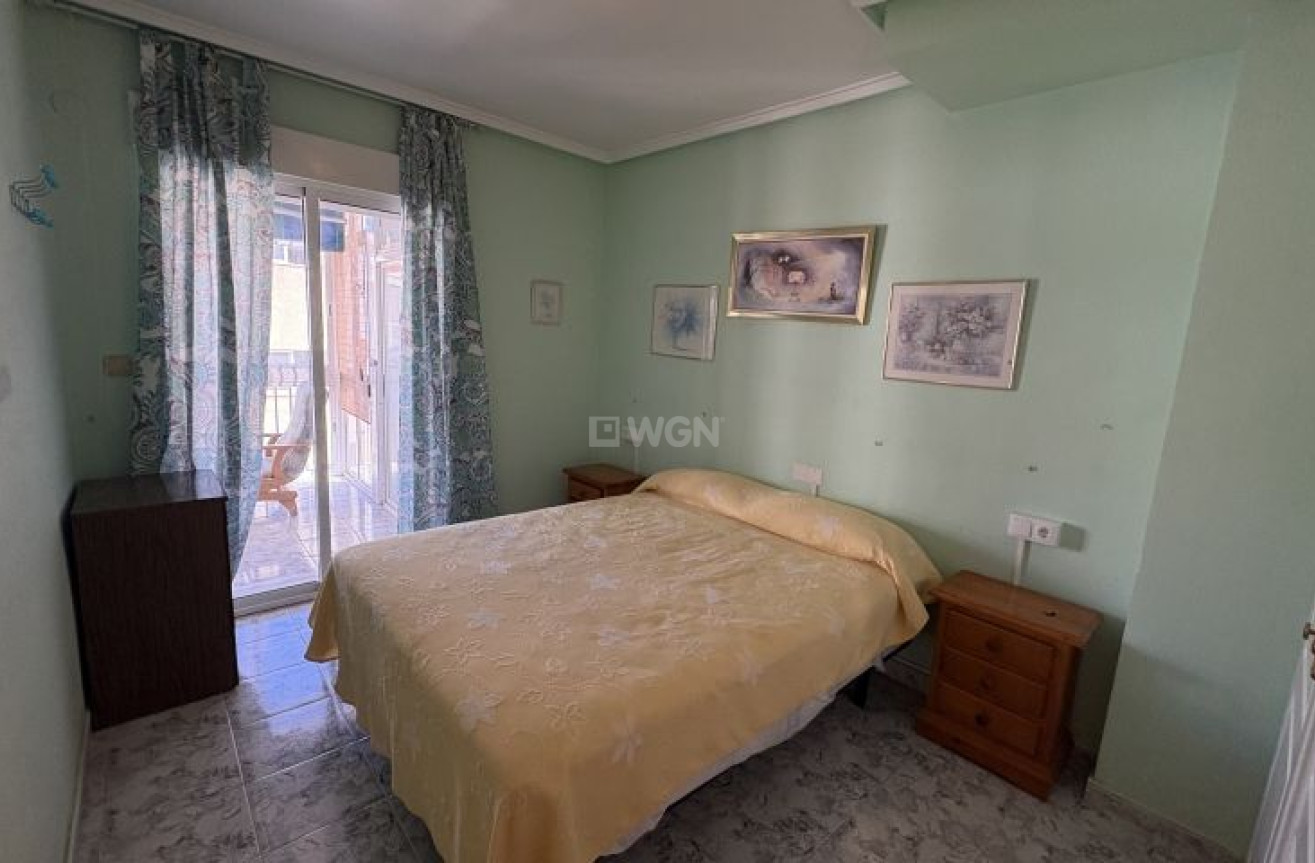 Resale - Apartment / flat - Torrevieja - Costa Blanca