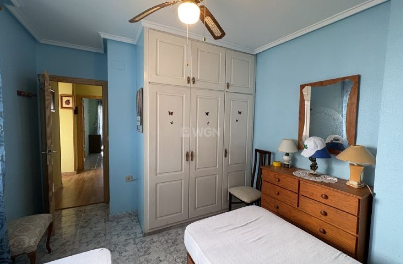 Resale - Apartment / flat - Torrevieja - Costa Blanca