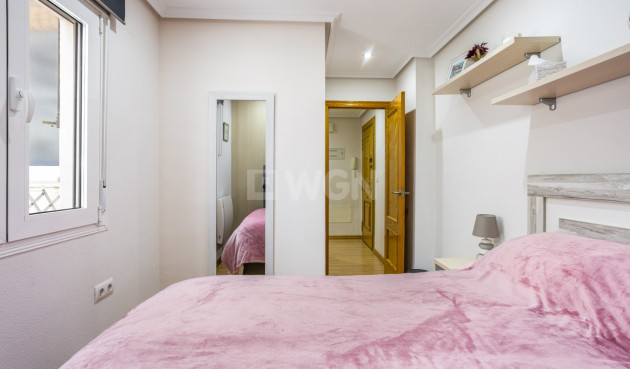 Odsprzedaż - Mieszkanie w bloku - Los Montesinos - Costa Blanca