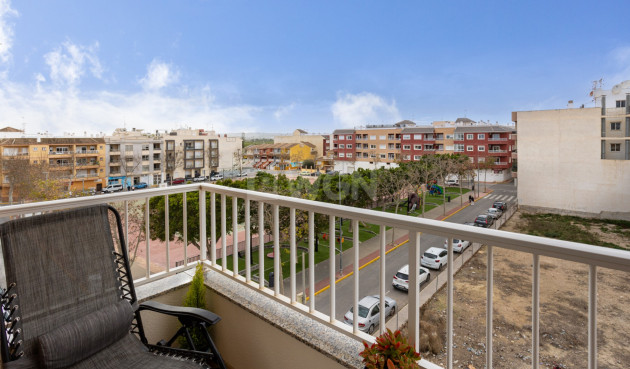 Odsprzedaż - Mieszkanie w bloku - Los Montesinos - Costa Blanca