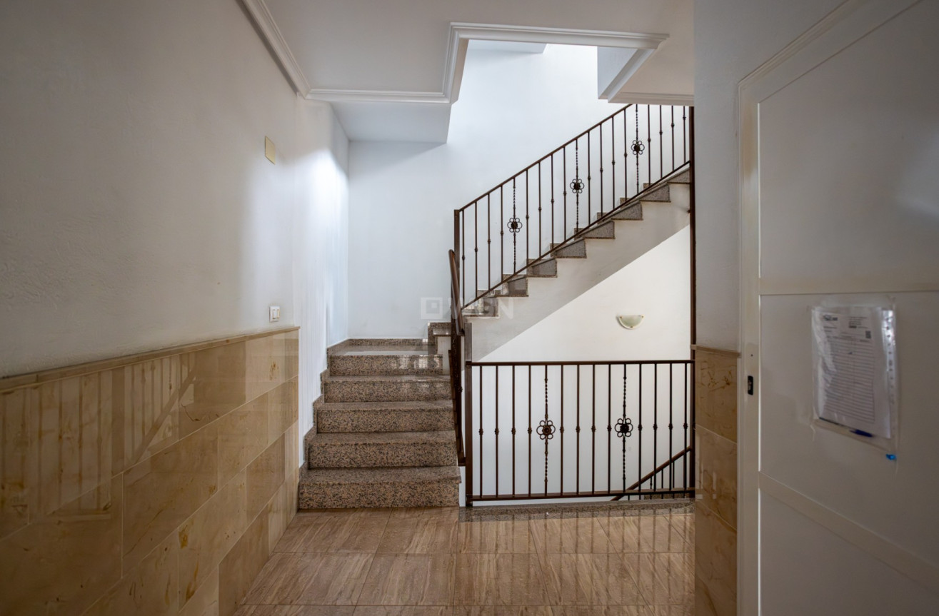 Odsprzedaż - Mieszkanie w bloku - Los Montesinos - Costa Blanca