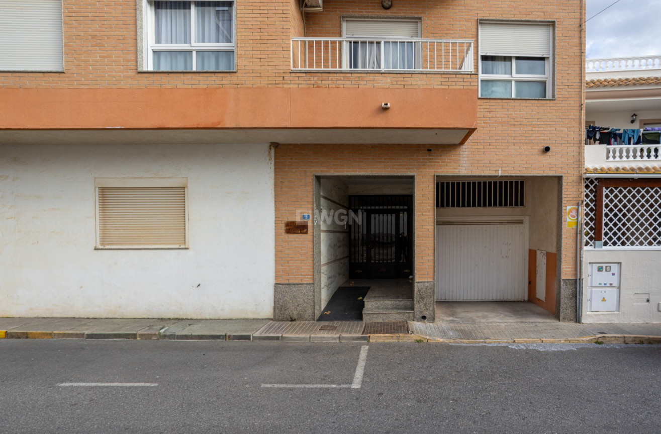 Odsprzedaż - Mieszkanie w bloku - Los Montesinos - Costa Blanca