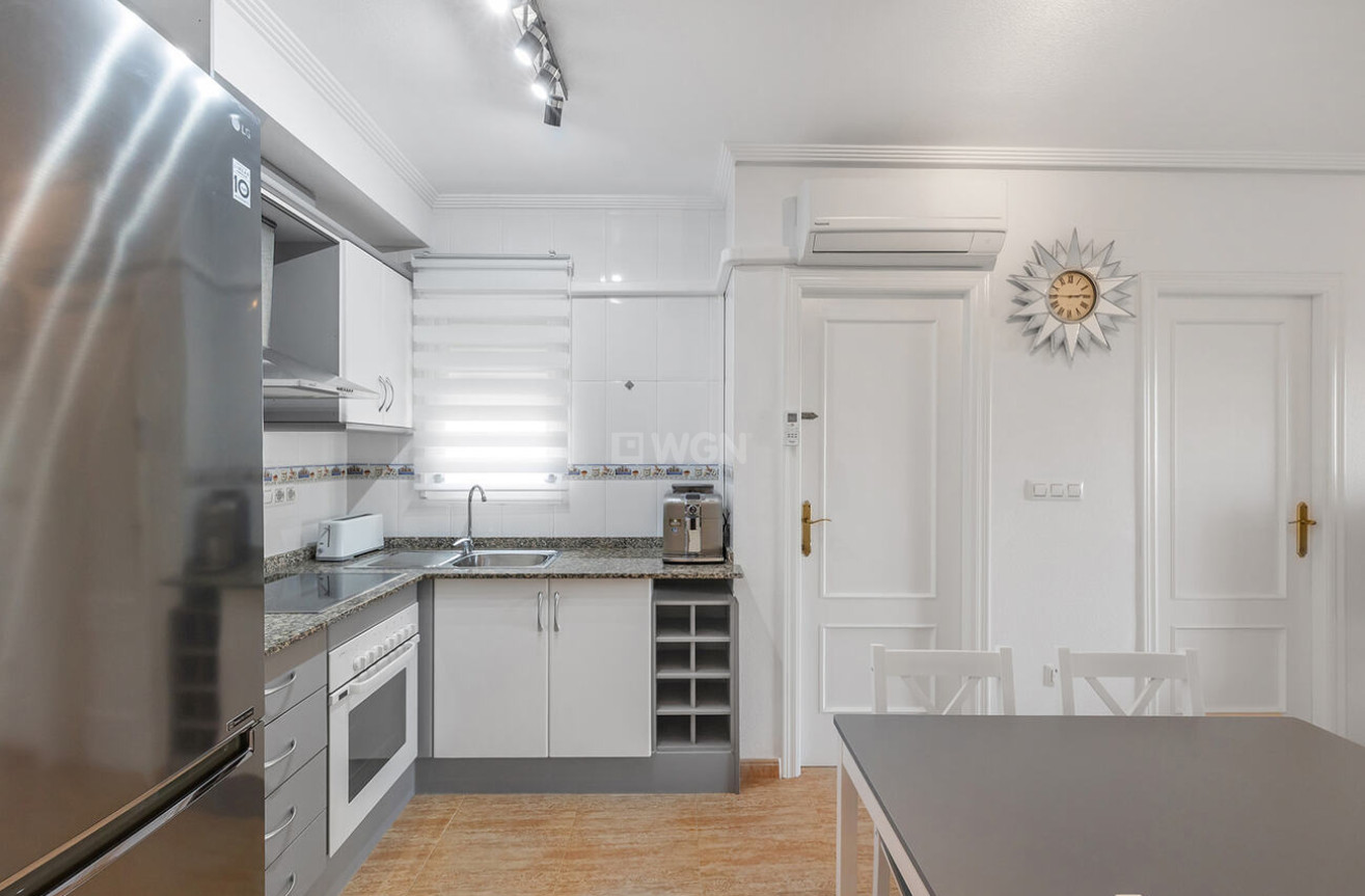 Resale - Apartment / flat - Orihuela Costa - Playa Flamenca