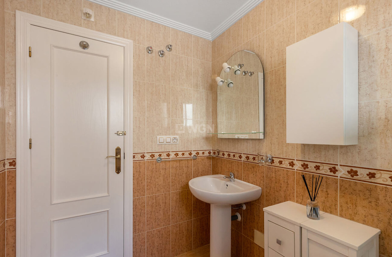 Resale - Apartment / flat - Orihuela Costa - Playa Flamenca