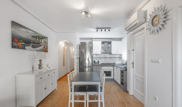 Resale - Apartment / flat - Orihuela Costa - Playa Flamenca