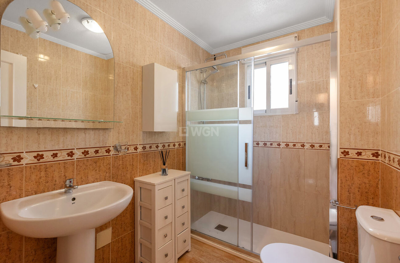 Resale - Apartment / flat - Orihuela Costa - Playa Flamenca