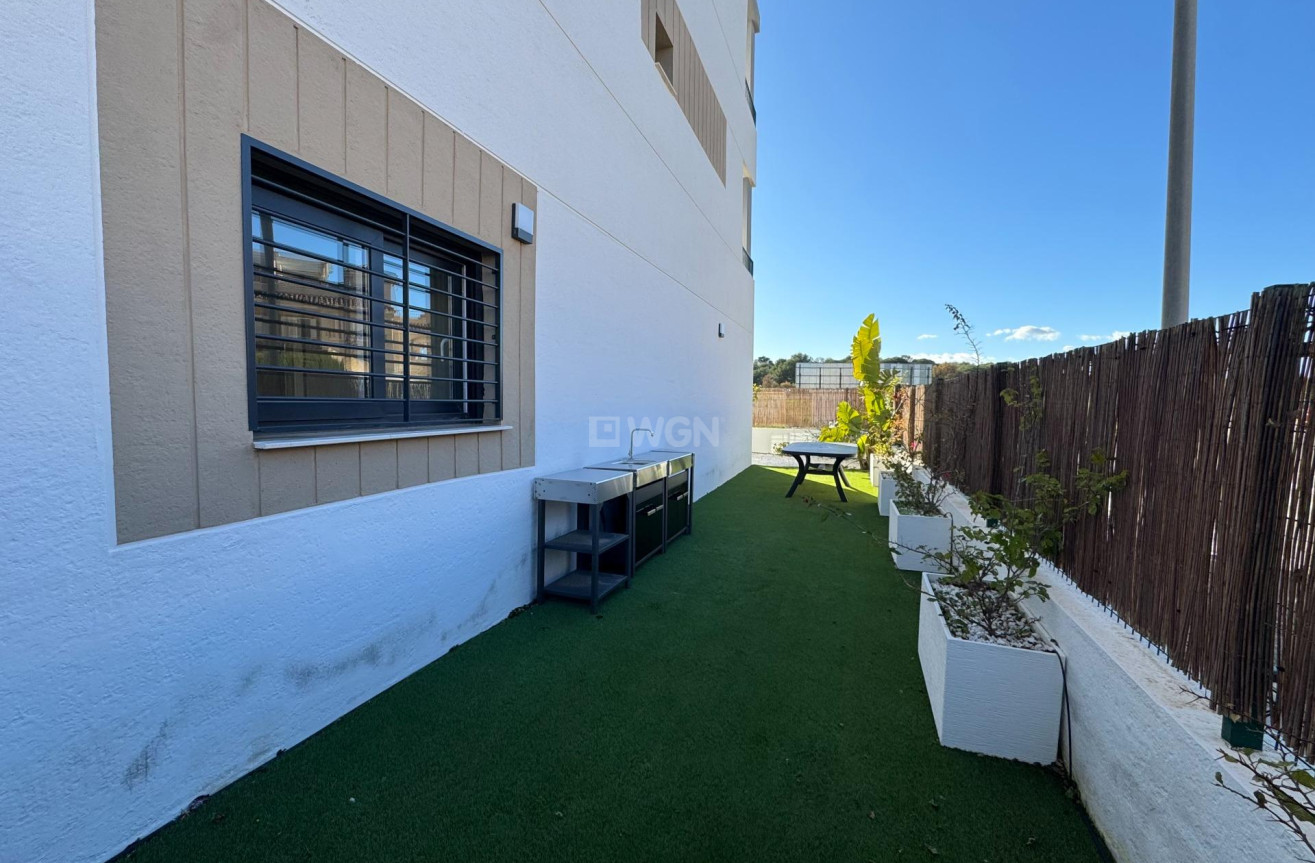 Odsprzedaż - Mieszkanie w bloku - Pilar de la Horadada - Riomar