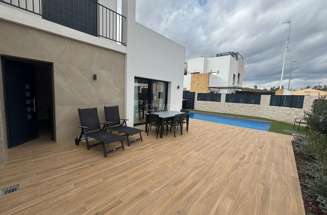 Odsprzedaż - Villa - Ciudad Quesada - Costa Blanca