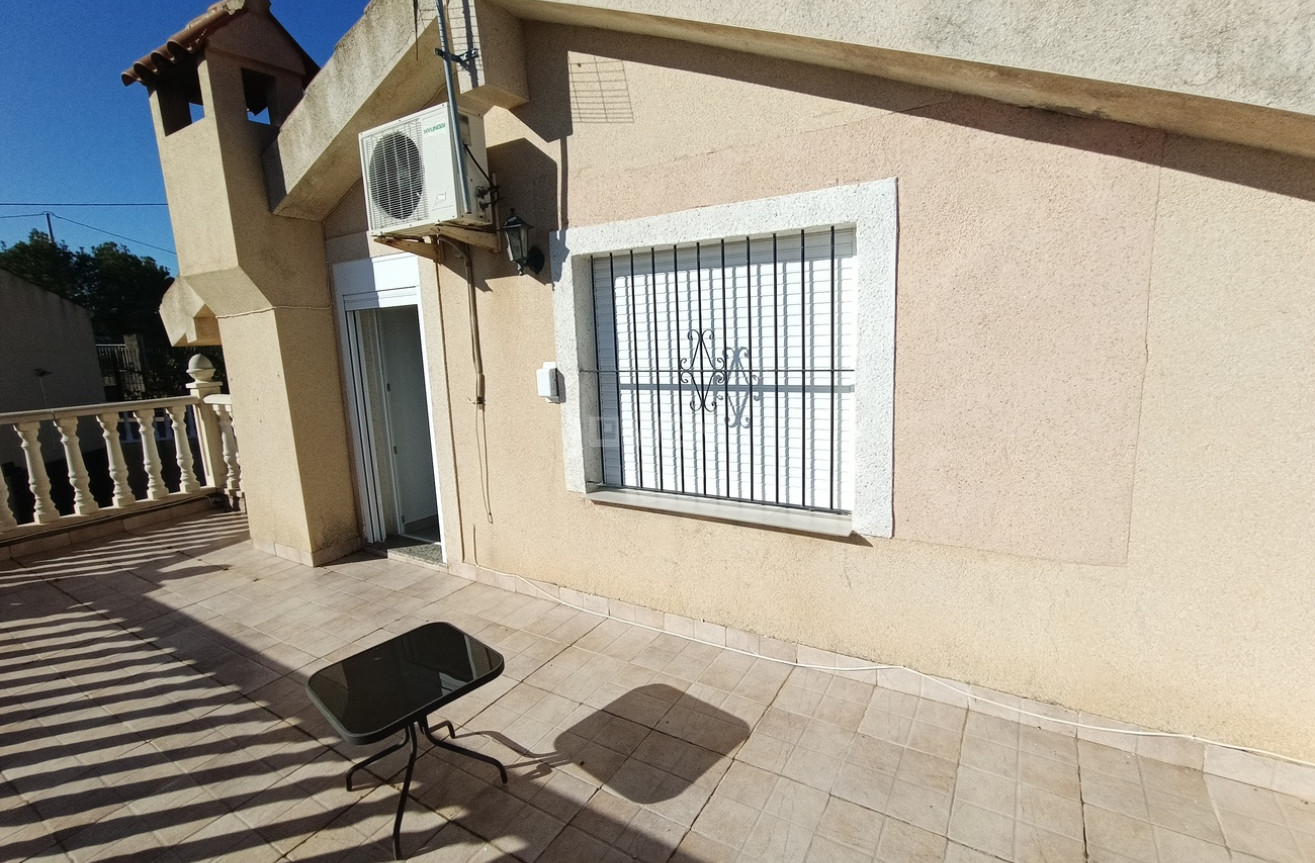 Reventa - Villa - Canadas De San Pedro - Inland