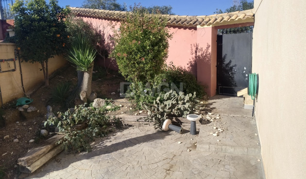 Reventa - Villa - Canadas De San Pedro - Inland