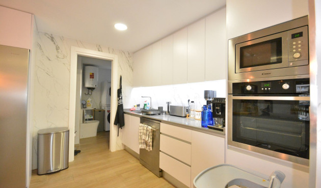 Odsprzedaż - Mieszkanie w bloku - Guardamar del Segura - Costa Blanca