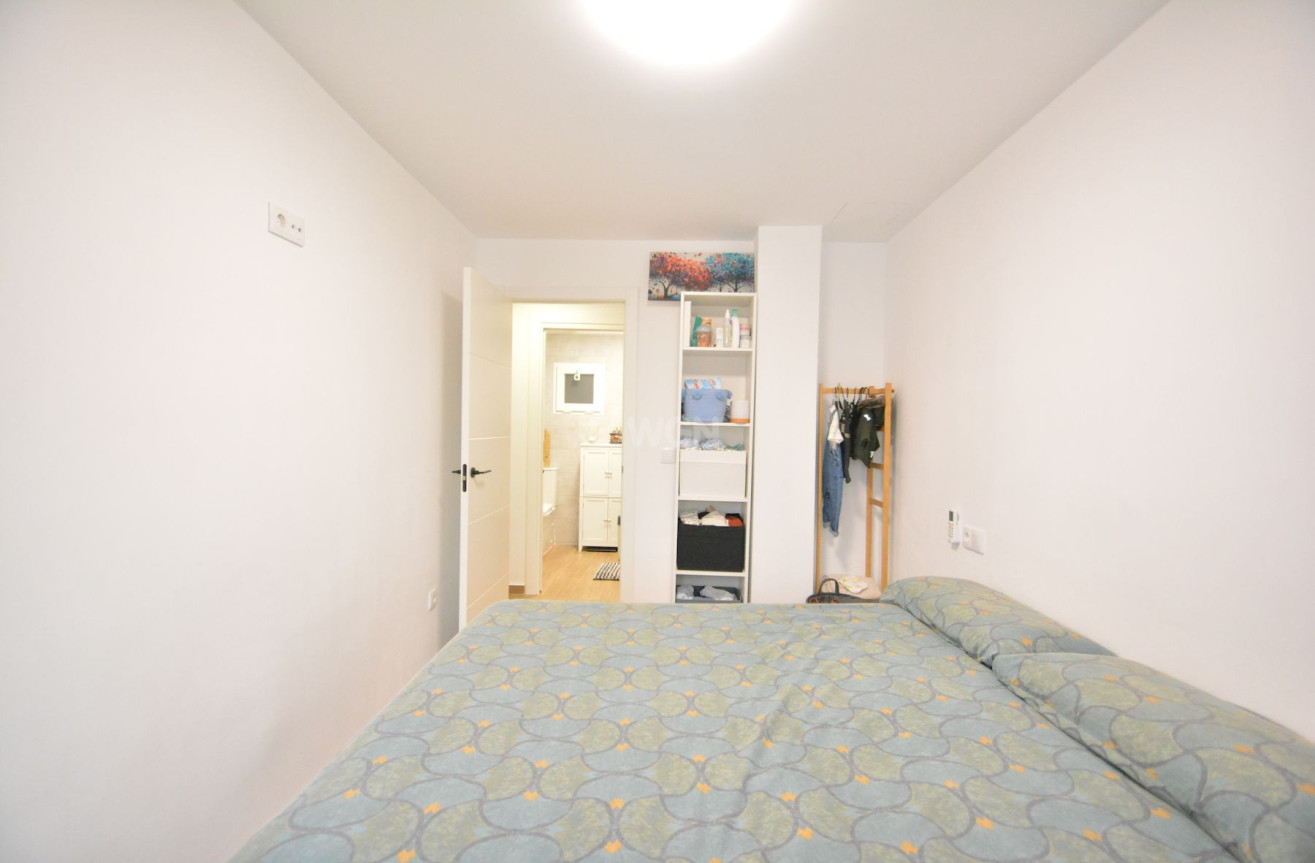 Odsprzedaż - Mieszkanie w bloku - Guardamar del Segura - Costa Blanca