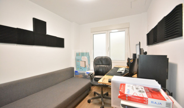 Odsprzedaż - Mieszkanie w bloku - Guardamar del Segura - Costa Blanca