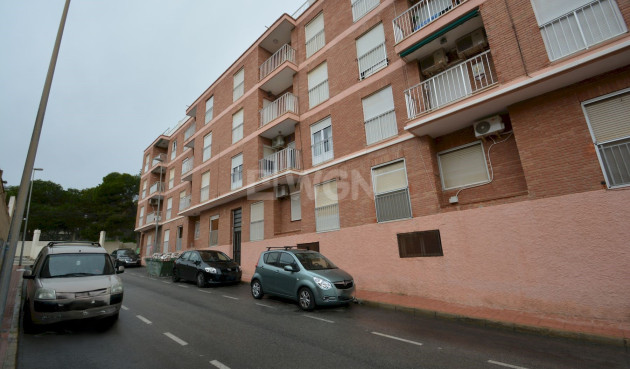 Odsprzedaż - Mieszkanie w bloku - Guardamar del Segura - Costa Blanca