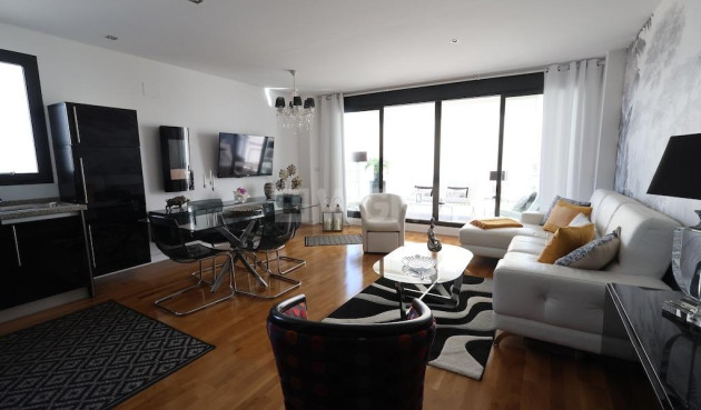 Odsprzedaż - Mieszkanie w bloku - Orihuela Costa - Costa Blanca