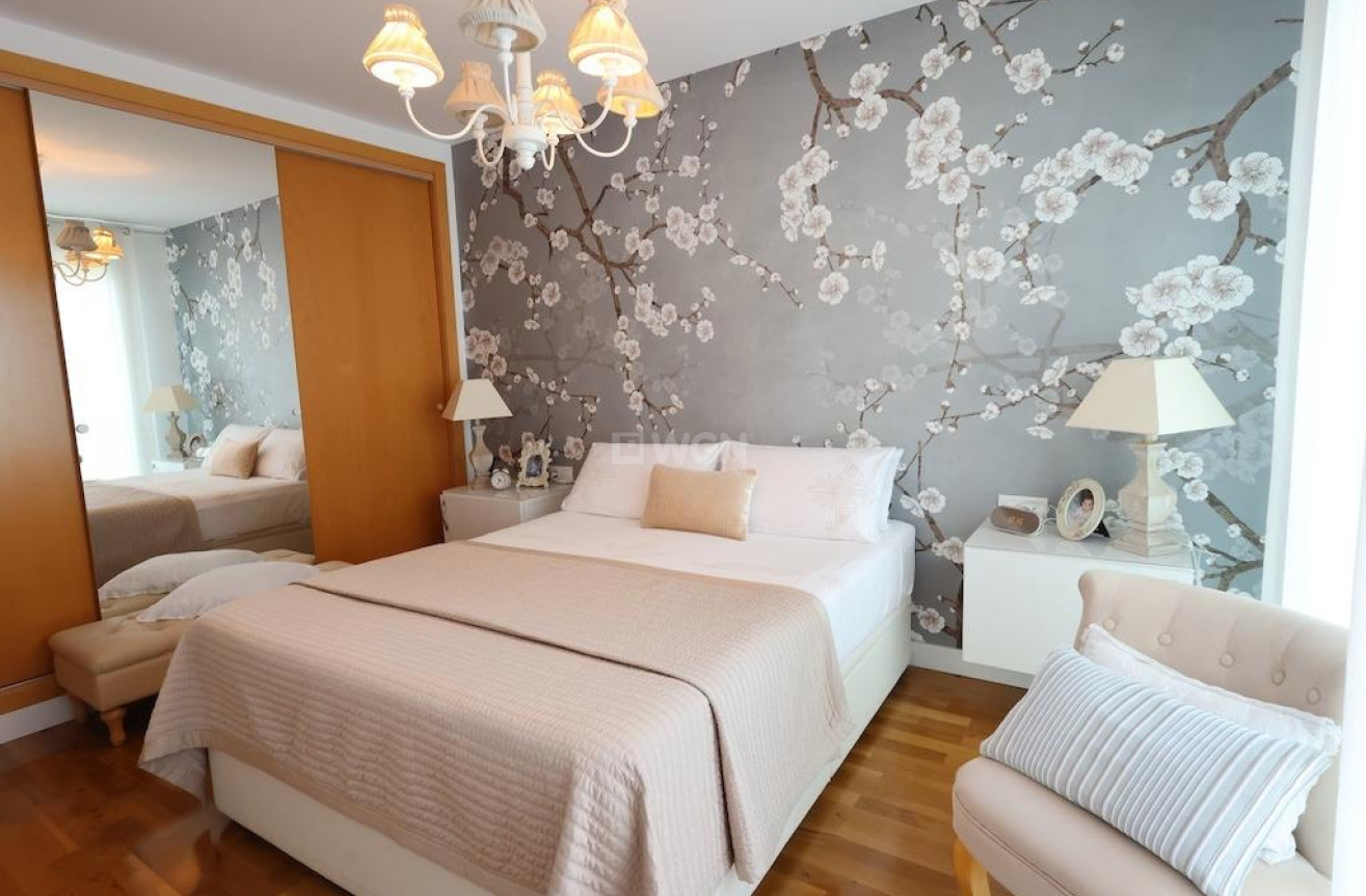 Odsprzedaż - Mieszkanie w bloku - Orihuela Costa - Costa Blanca