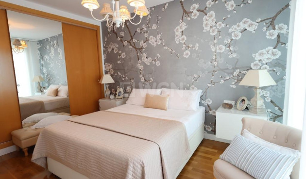 Odsprzedaż - Mieszkanie w bloku - Orihuela Costa - Costa Blanca