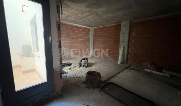 Resale - Apartment / flat - Torrevieja - Centro