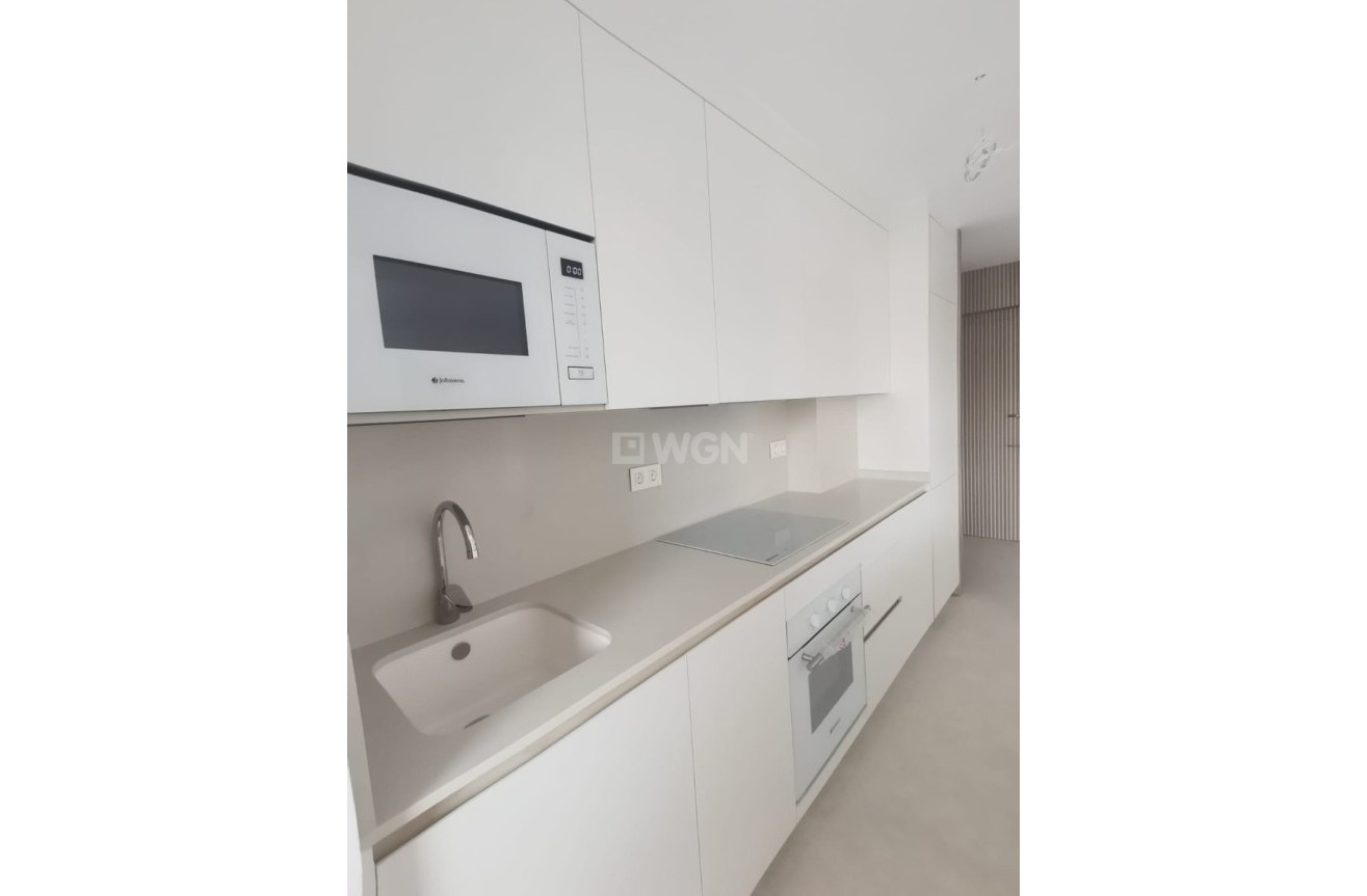 Resale - Apartment / flat - Torrevieja - Costa Blanca