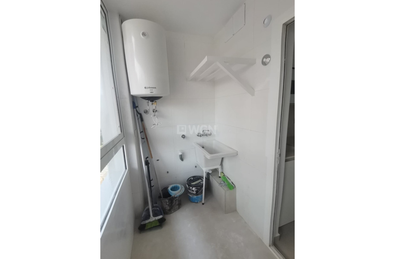 Resale - Apartment / flat - Torrevieja - Costa Blanca