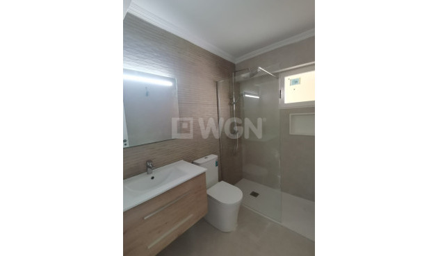 Resale - Apartment / flat - Torrevieja - Costa Blanca