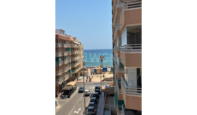 Resale - Apartment / flat - Torrevieja - Costa Blanca