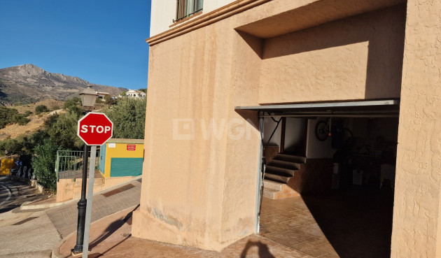 Odsprzedaż - Kamienica - Alcaucín - Inland