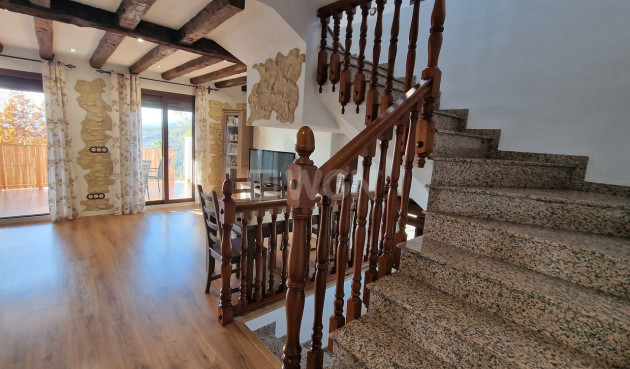 Odsprzedaż - Kamienica - Alcaucín - Inland