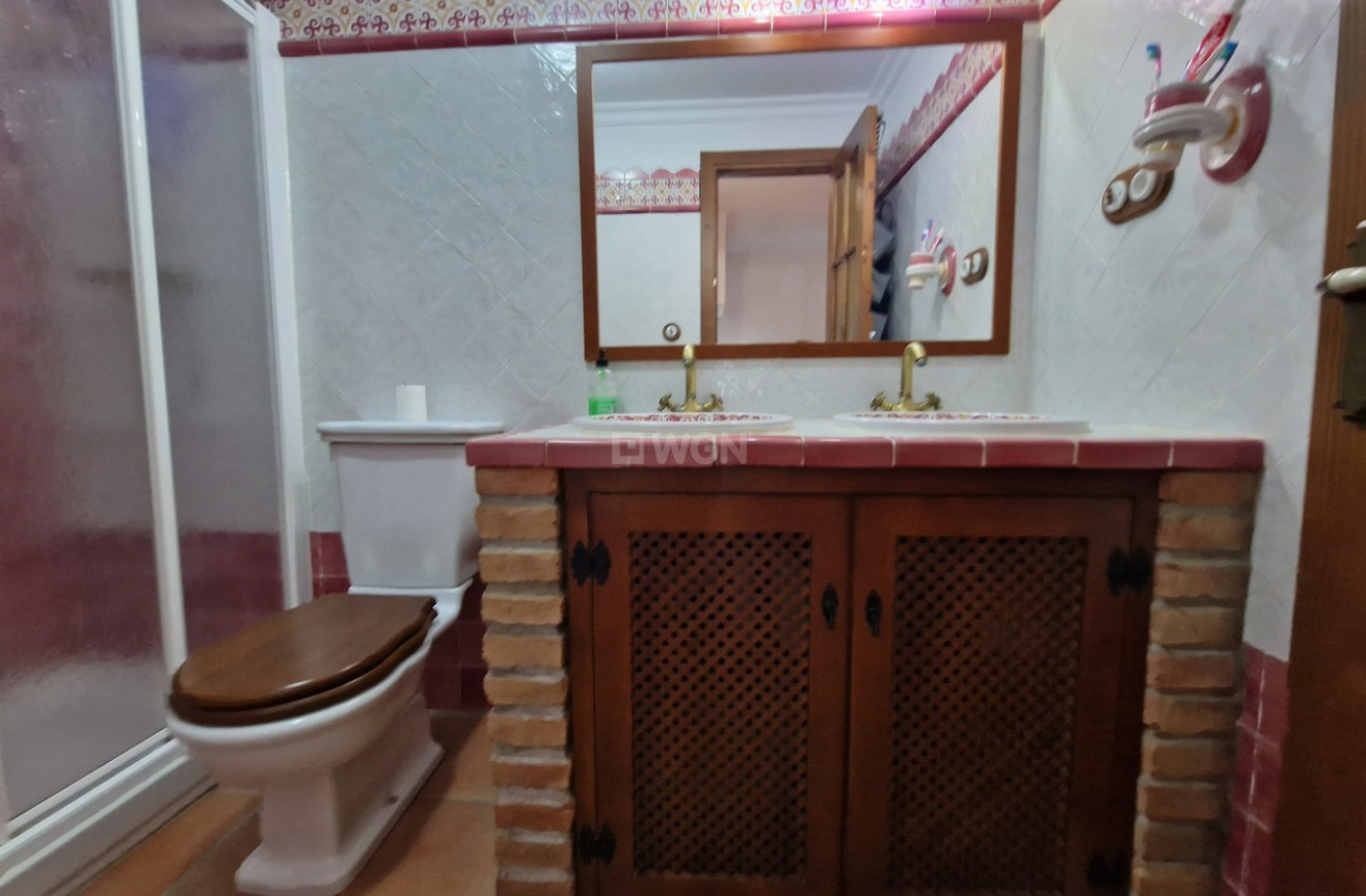 Odsprzedaż - Kamienica - Alcaucín - Inland