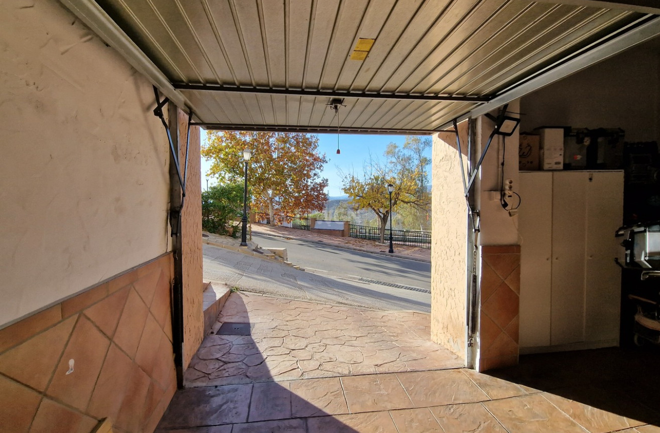 Odsprzedaż - Kamienica - Alcaucín - Inland