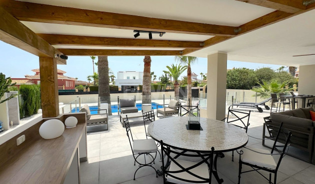 Reventa - Villa - Alfas del Pí - Costa Blanca