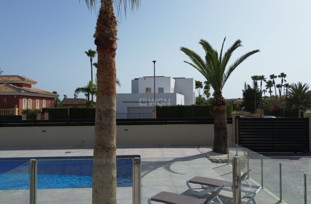 Reventa - Villa - Alfas del Pí - Costa Blanca