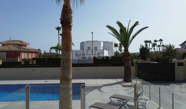 Reventa - Villa - Alfas del Pí - Costa Blanca