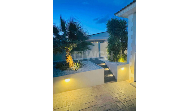 Reventa - Villa - Alfas del Pí - Costa Blanca