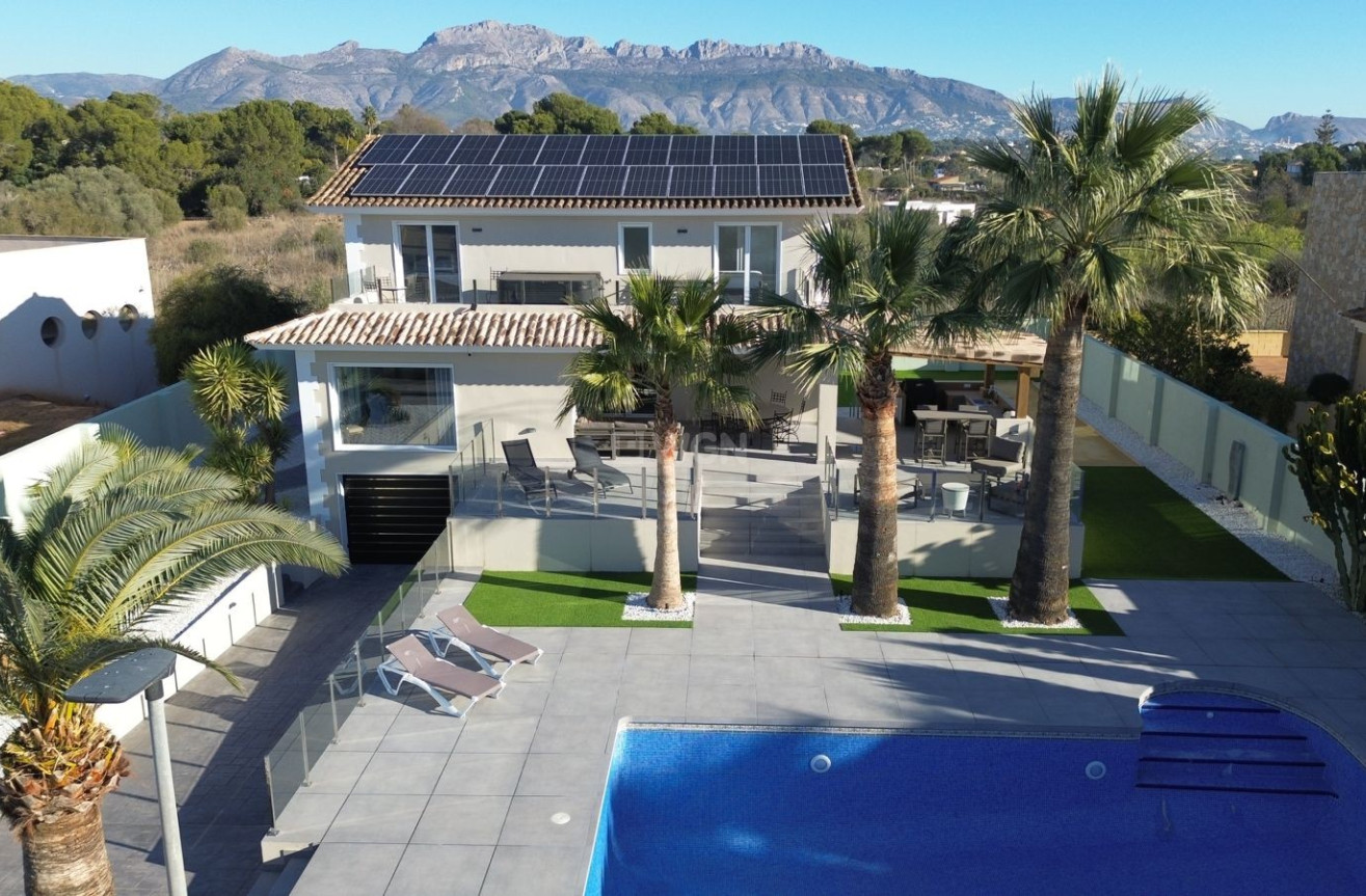 Reventa - Villa - Alfas del Pí - Costa Blanca